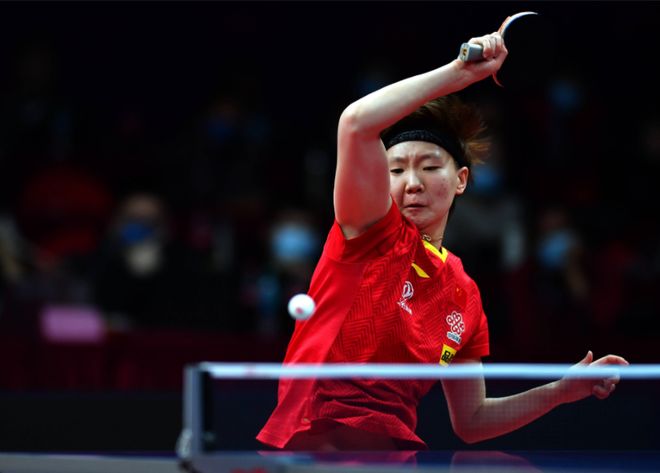 发布会上 发布会上